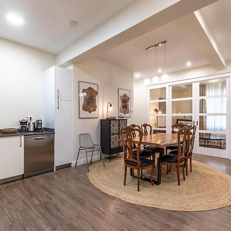 Homeloving Apartment Bilbao Centre With Parking Exteriör bild